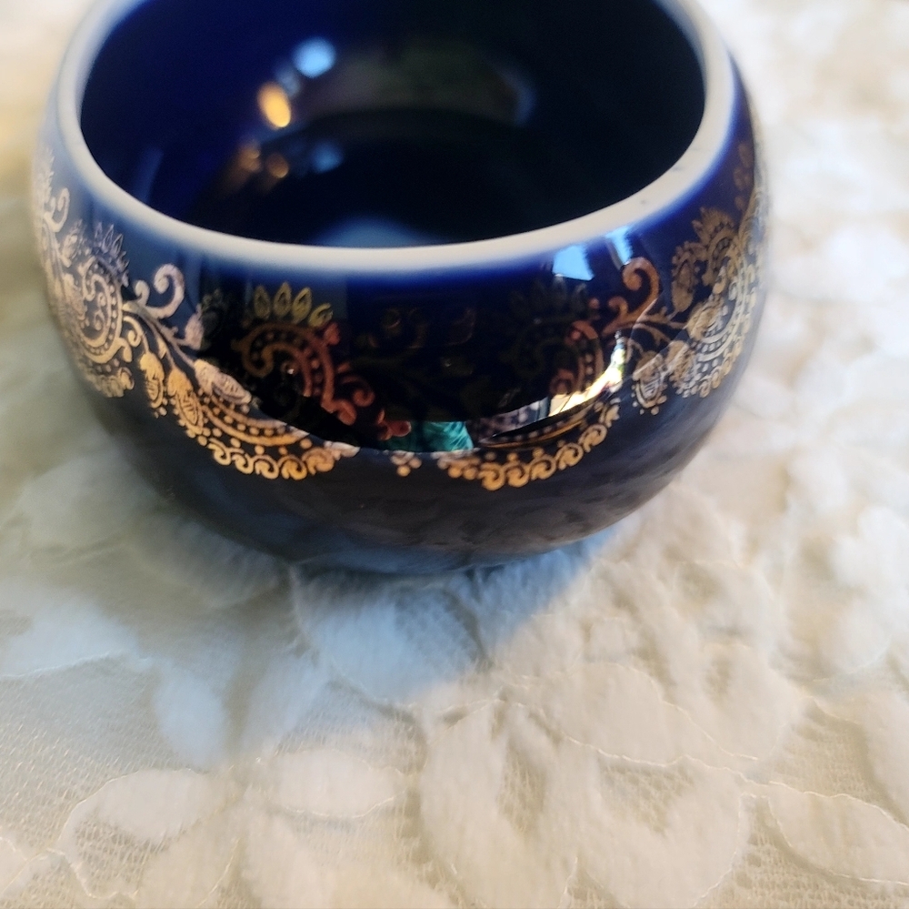 Vintage Limoges France 22-Karat Gold Trinket Box in Cobalt‎ Blue Pre 1930 Signed - Picture 9 of 14
